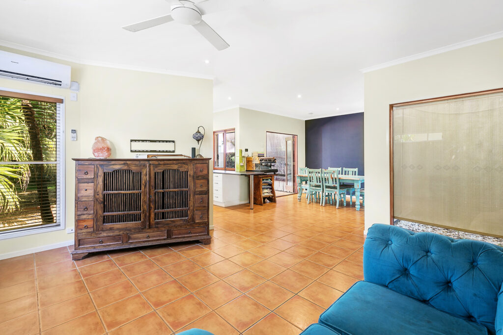 Sold - 26 Bonaire Court - New Property in Parrearra - Real Estate by Vicki Stewart