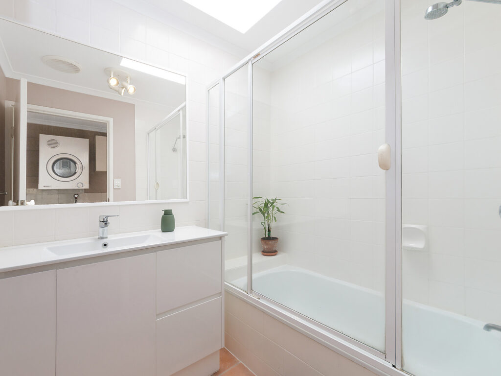 Sold - 8/8 Victor Street - New Property in Alexandra Headland - Real Estate by Vicki Stewart
