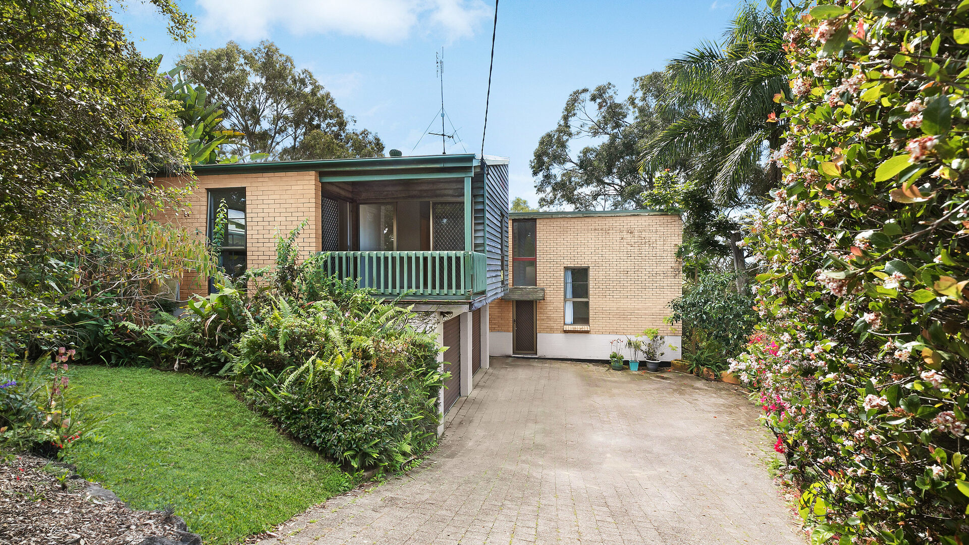 Sold - 2/33 Golf Links Road - New Property in Buderim - Real Estate by Vicki Stewart