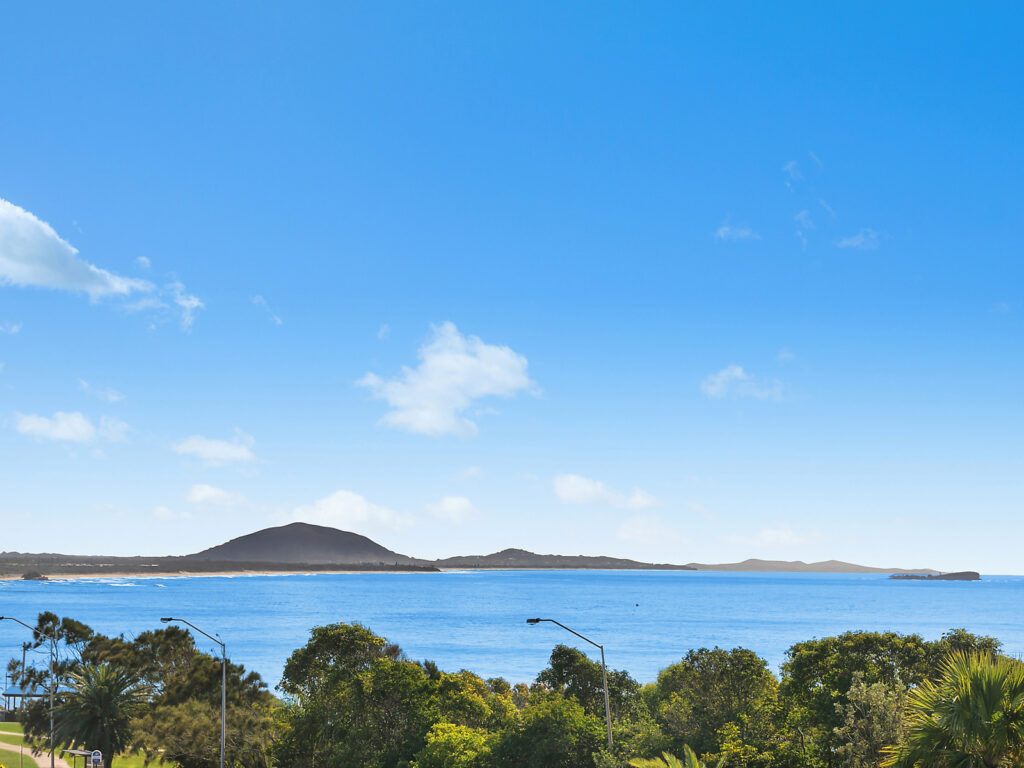 Sold - 5/10-12 Marina Walk - New Property in Alexandra Headland - Real Estate by Vicki Stewart