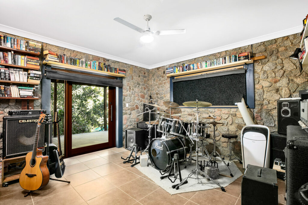 Sold - 200 Tanawha Tourist Drive - New Property in Tanawha - Real Estate by Shaun Hammill
