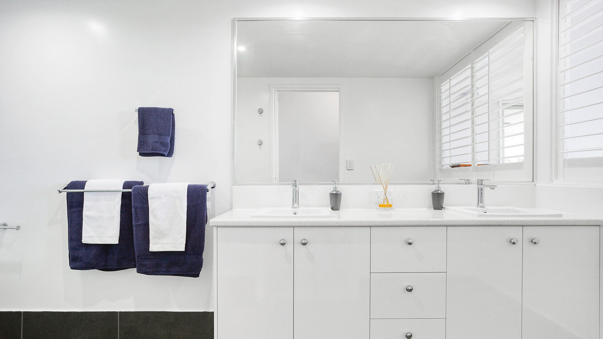 Sold - 10/51 Grand Parade - New Property in Parrearra - Real Estate by Vicki Stewart
