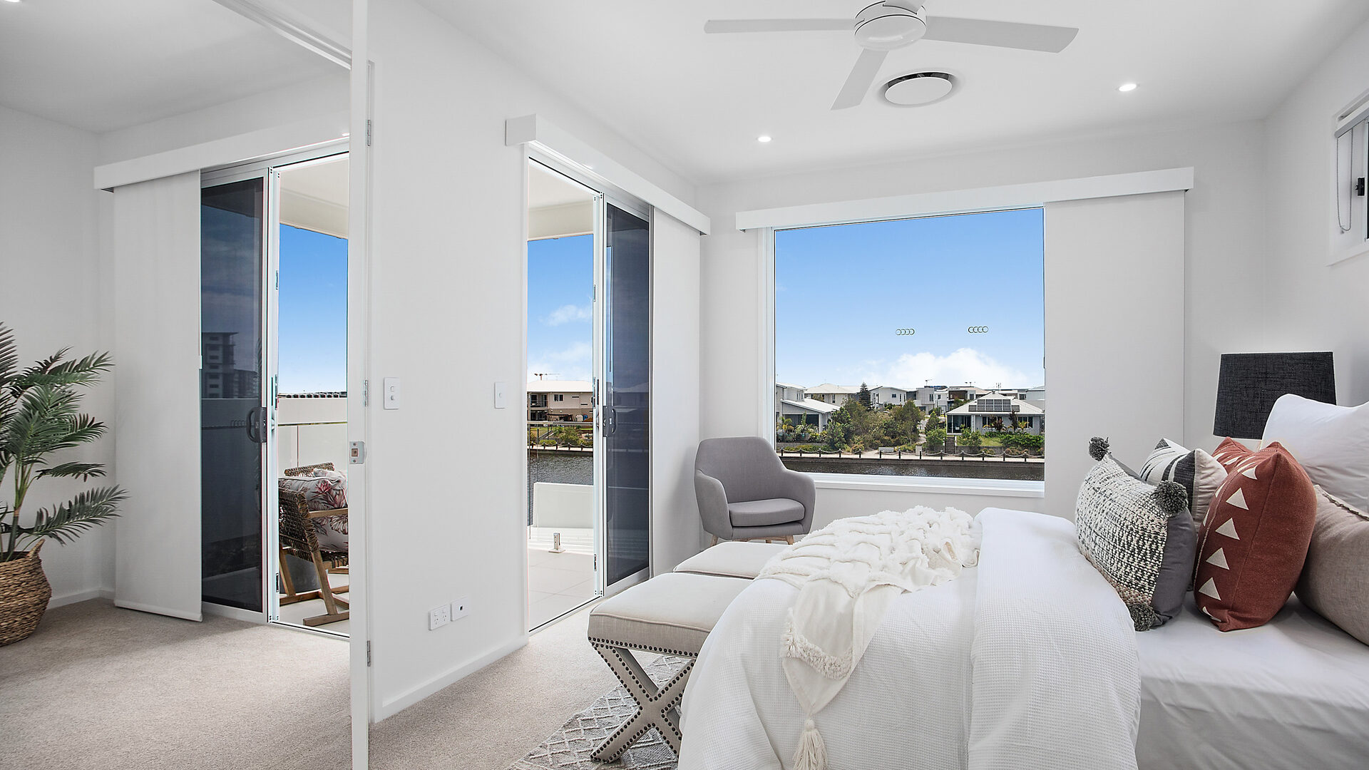 Sold - 50 Reflection Crescent - New Property in Birtinya - Real Estate by Vicki Stewart