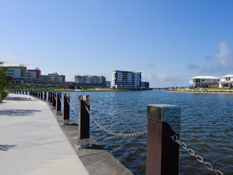 Sold - 50 Reflection Crescent - New Property in Birtinya - Real Estate by Vicki Stewart