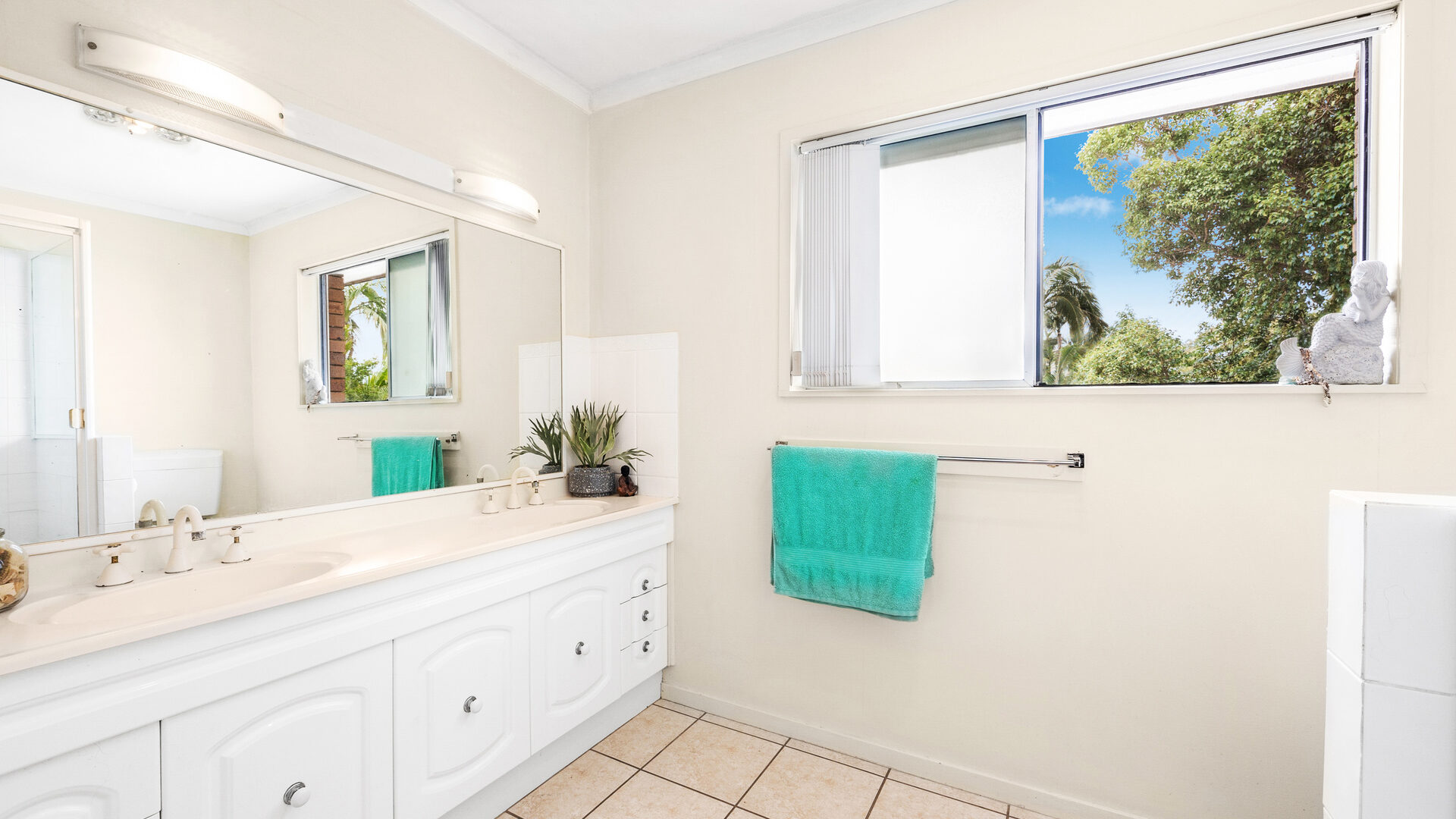 Sold - 1/13 Kapala Street - New Property in Mooloolaba - Real Estate by Vicki Stewart
