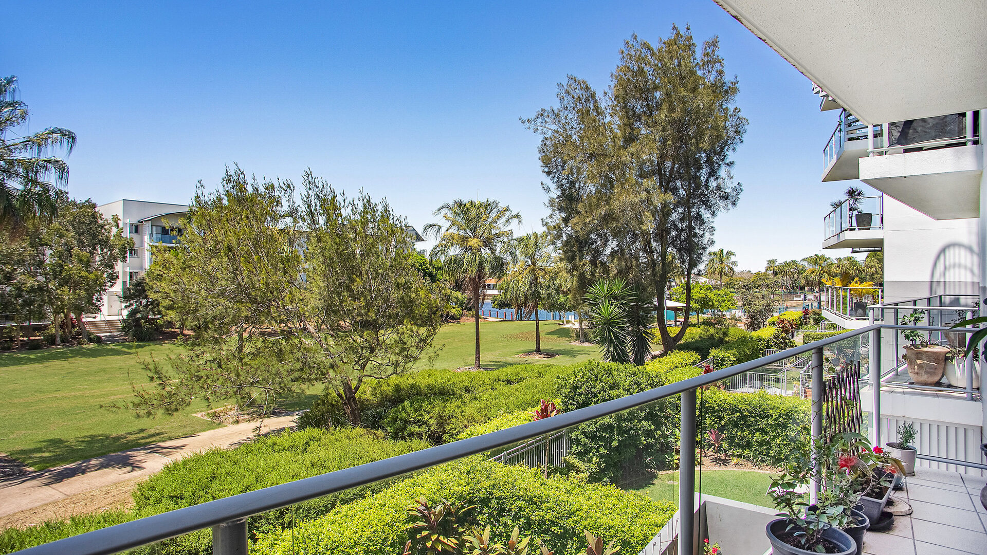Sold - 14/51 Grand Parade - New Property in Parrearra - Real Estate by Vicki Stewart