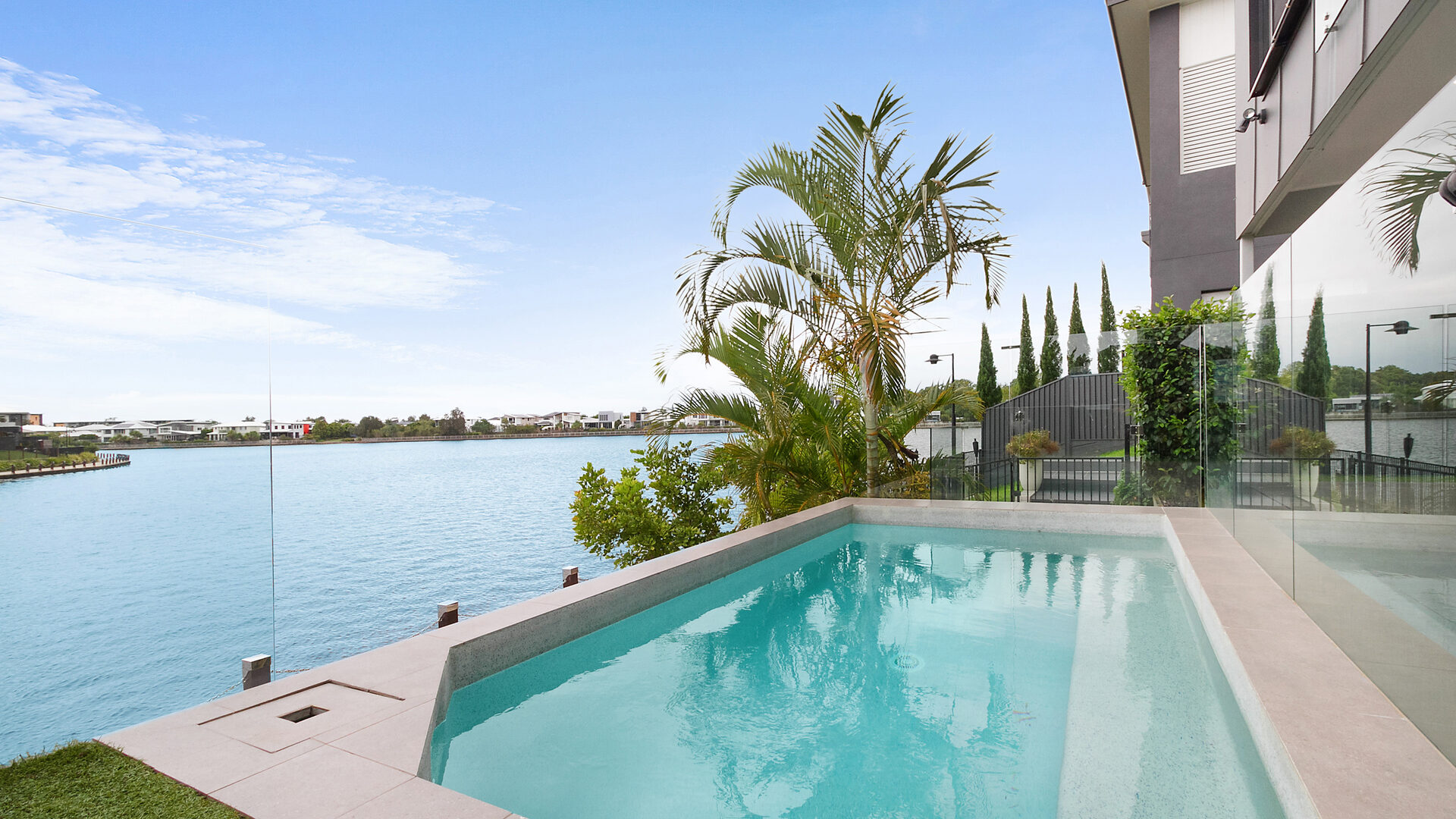 Sold - 28 Reflection Crescent - New Property in Birtinya - Real Estate by Vicki Stewart