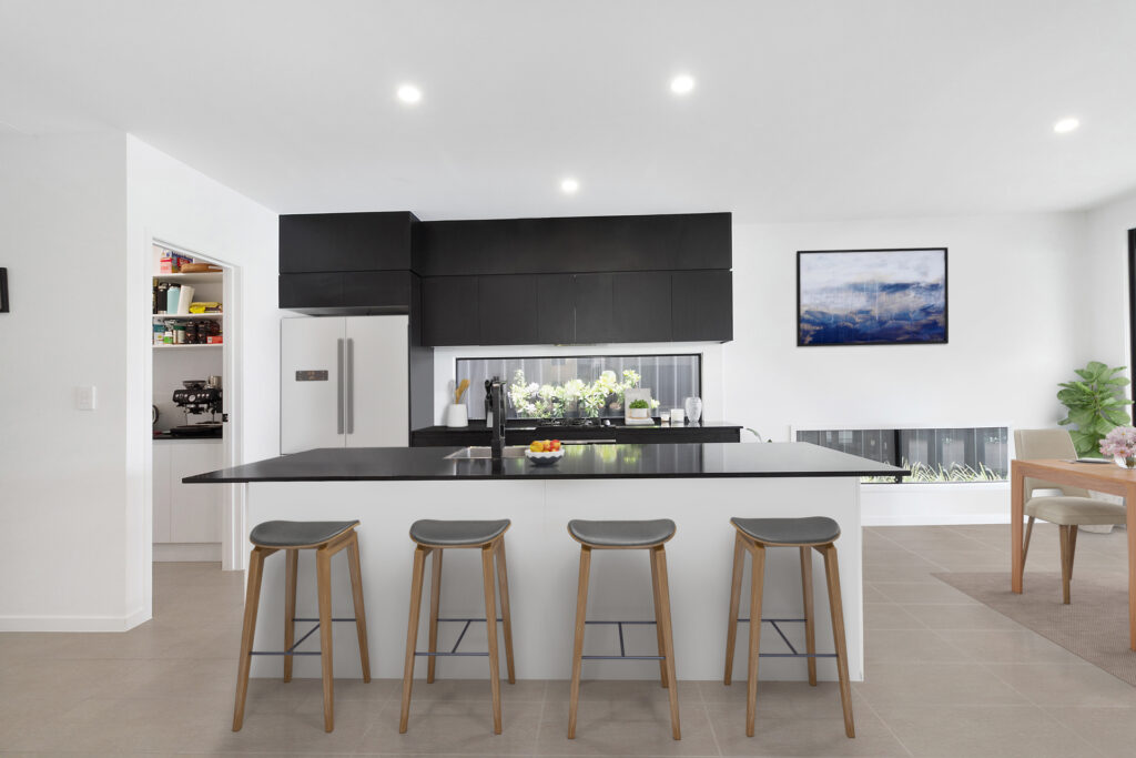 Sold - 28 Reflection Crescent - New Property in Birtinya - Real Estate by Vicki Stewart