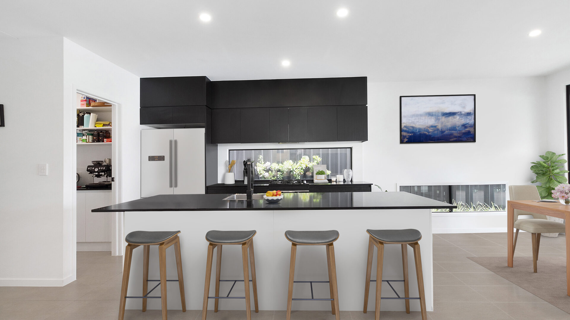 Sold - 28 Reflection Crescent - New Property in Birtinya - Real Estate by Vicki Stewart