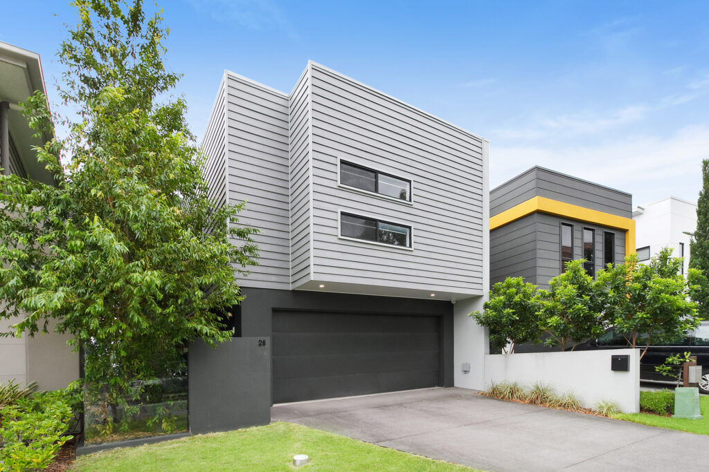 Sold - 28 Reflection Crescent - New Property in Birtinya - Real Estate by Vicki Stewart