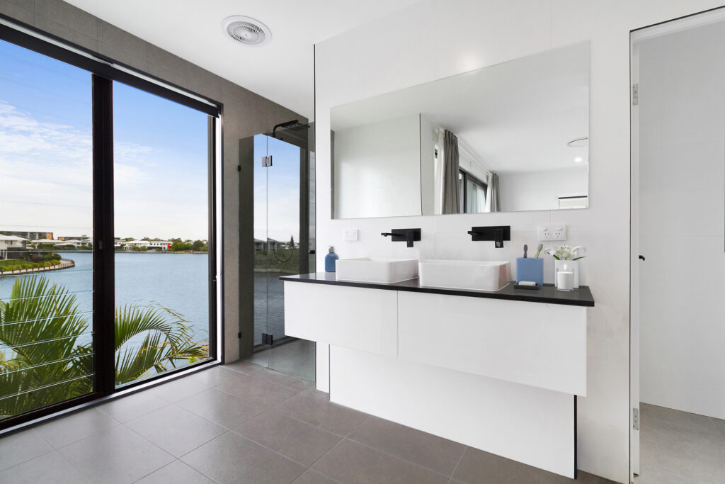 Sold - 28 Reflection Crescent - New Property in Birtinya - Real Estate by Vicki Stewart