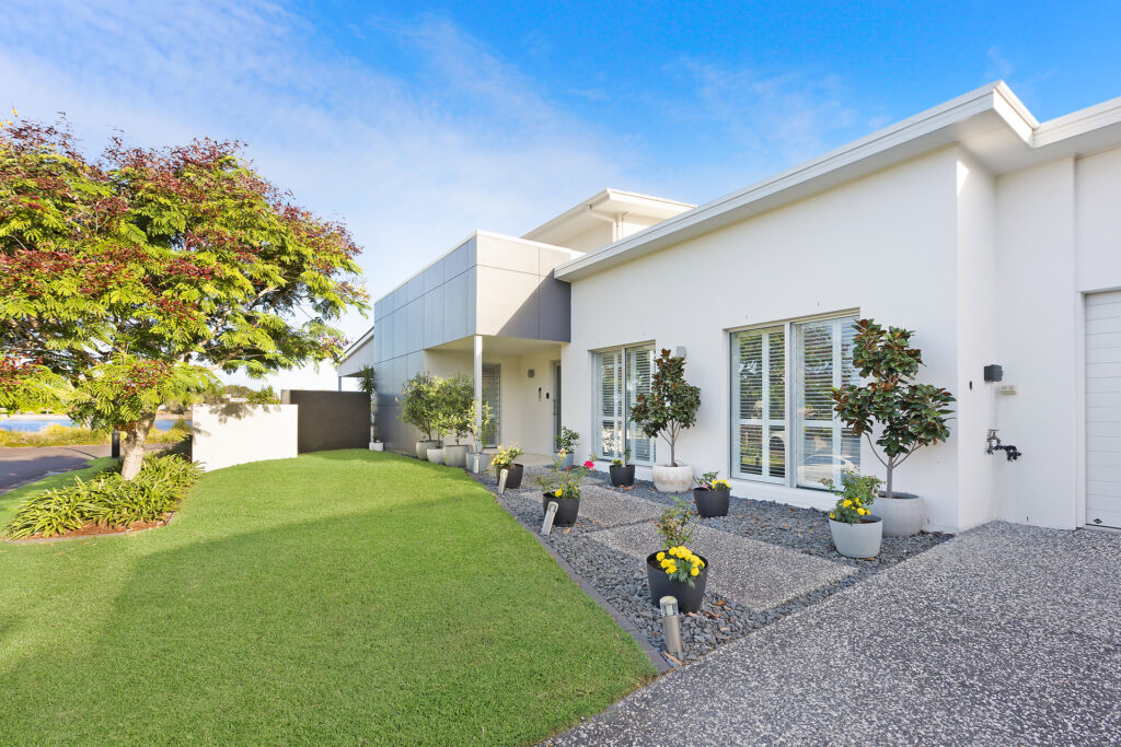Sold - 16 Tomkins Esplanade - New Property in Birtinya - Real Estate by Vicki Stewart