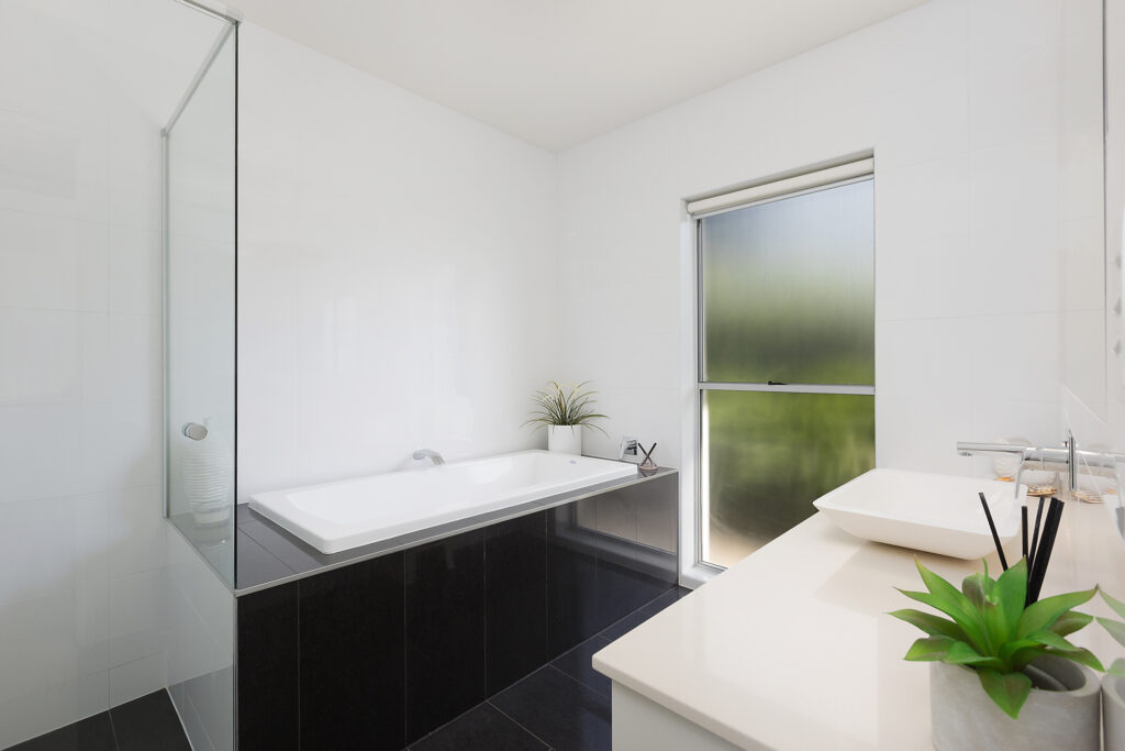 Sold - 16 Tomkins Esplanade - New Property in Birtinya - Real Estate by Vicki Stewart