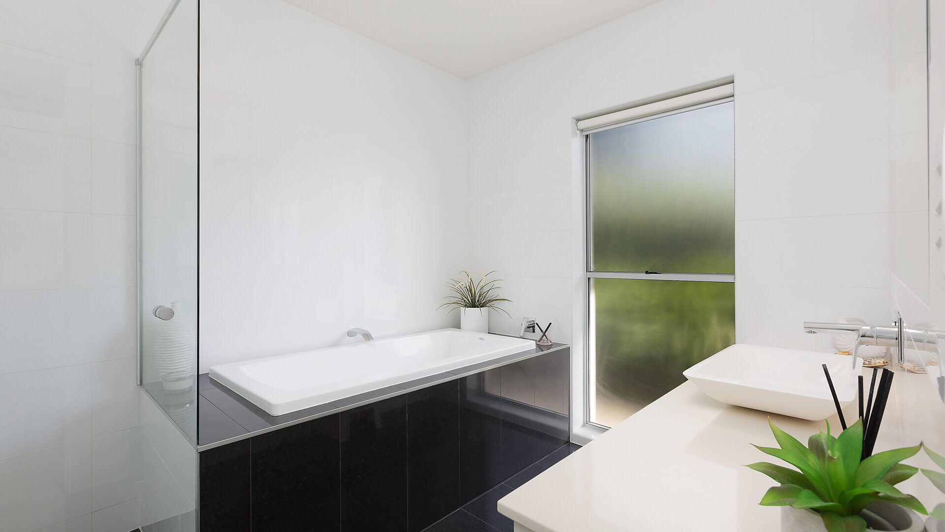 Sold - 16 Tomkins Esplanade - New Property in Birtinya - Real Estate by Vicki Stewart