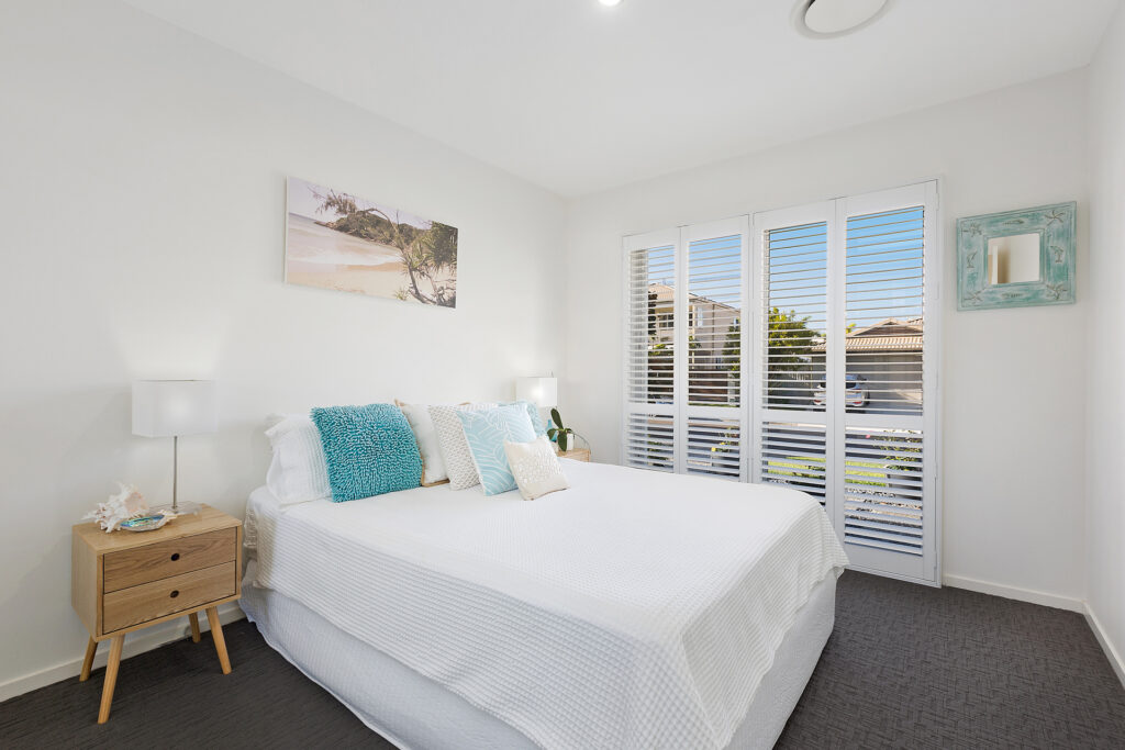 Sold - 16 Tomkins Esplanade - New Property in Birtinya - Real Estate by Vicki Stewart