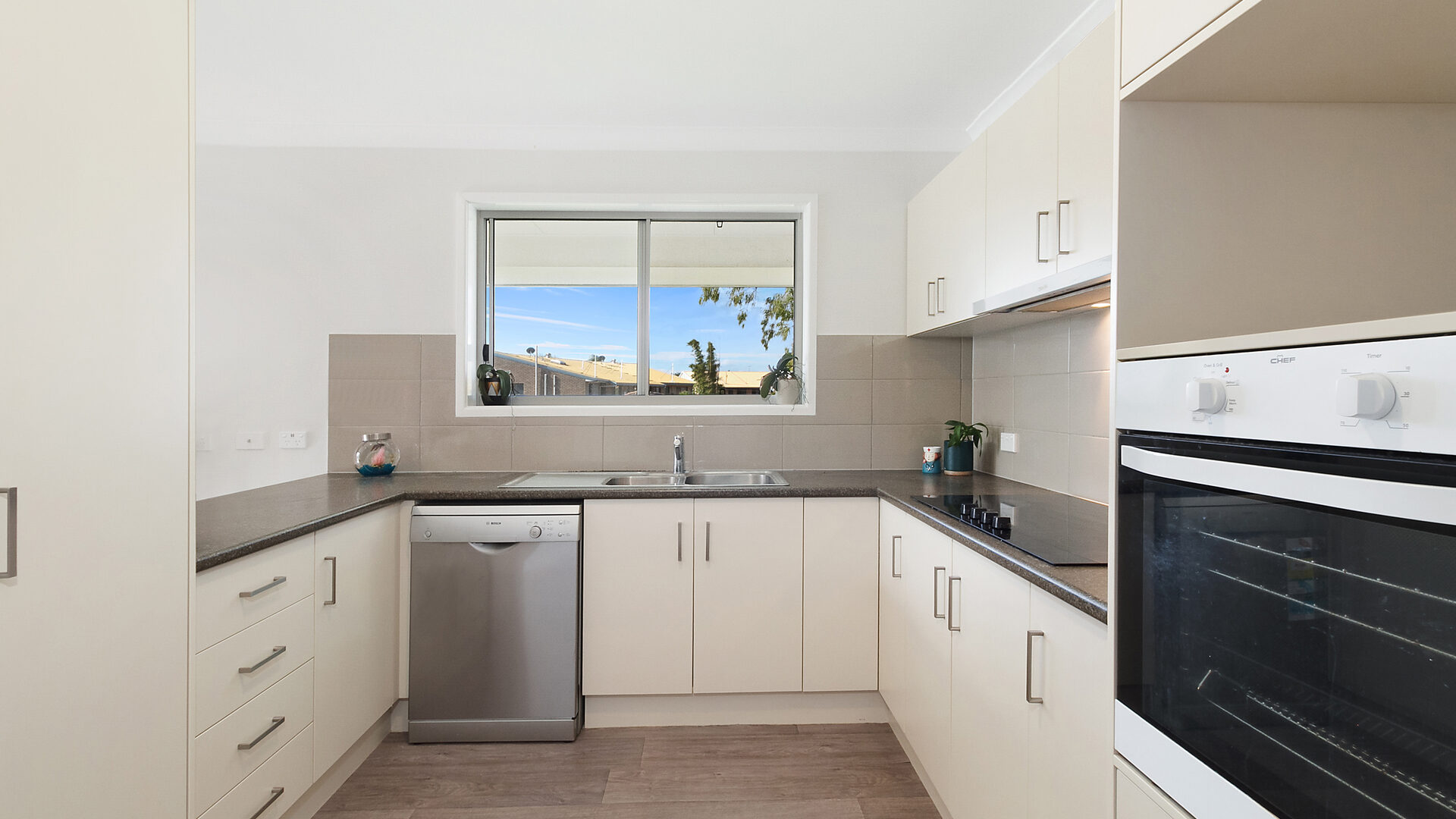 Sold - 3/24 Akeringa Place - New Property in Mooloolaba - Real Estate by Vicki Stewart