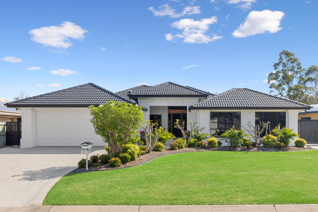 Sold - 14 Edgewater Place - New Property in Sippy Downs - Real Estate by Vicki Stewart