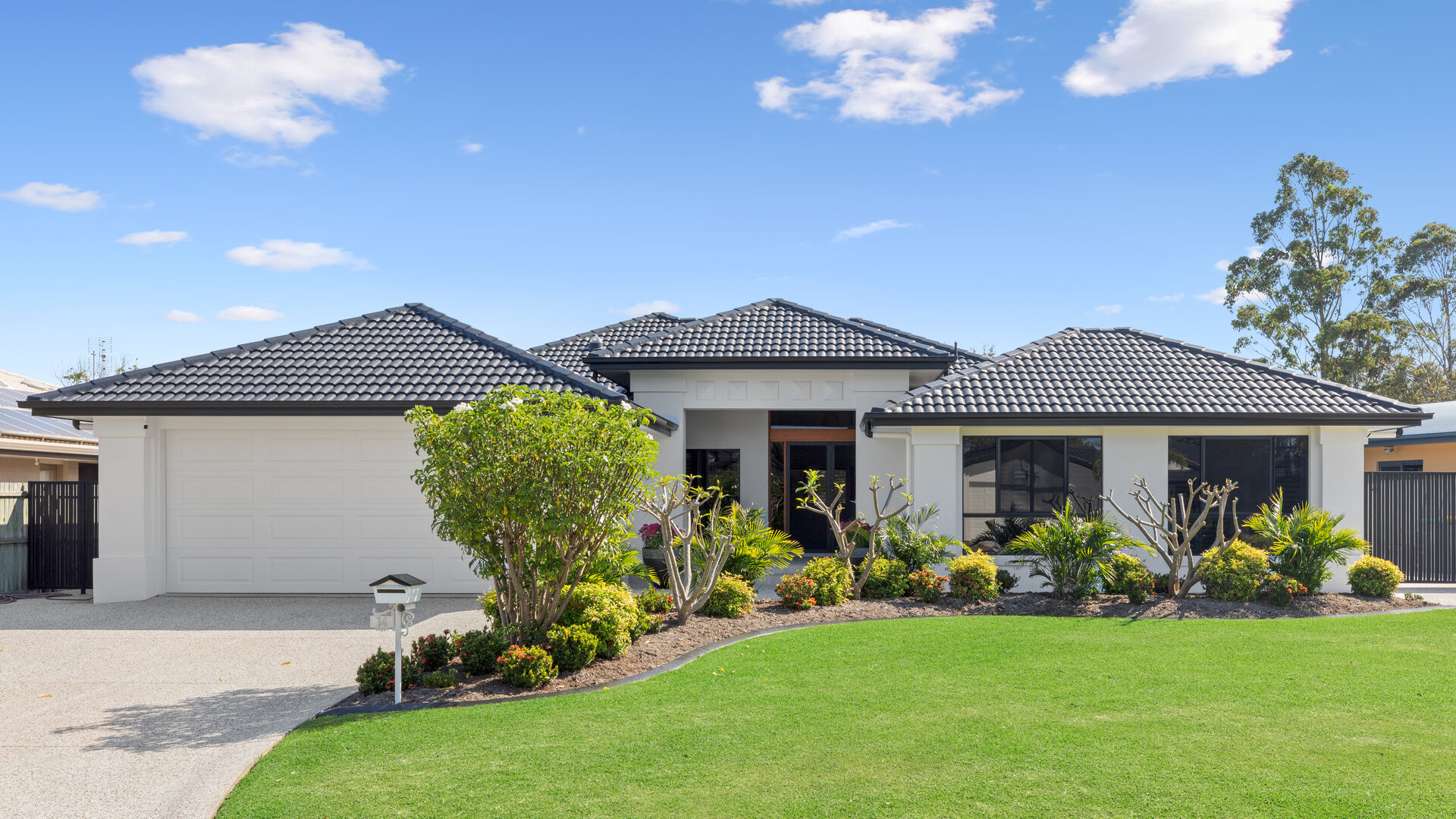 Sold - 14 Edgewater Place - New Property in Sippy Downs - Real Estate by Vicki Stewart