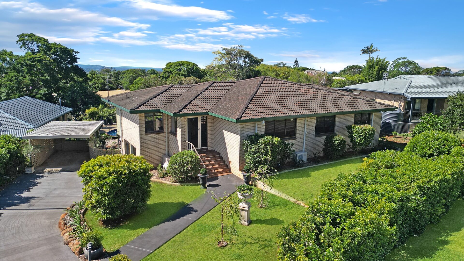 Sold - 24 Wilguy Crescent - New Property in Buderim - Real Estate by Vicki Stewart