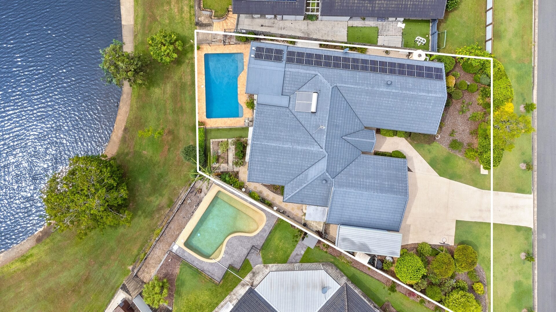 Sold - 10 Munbilla Close - New Property in Mountain Creek - Real Estate by Vicki Stewart