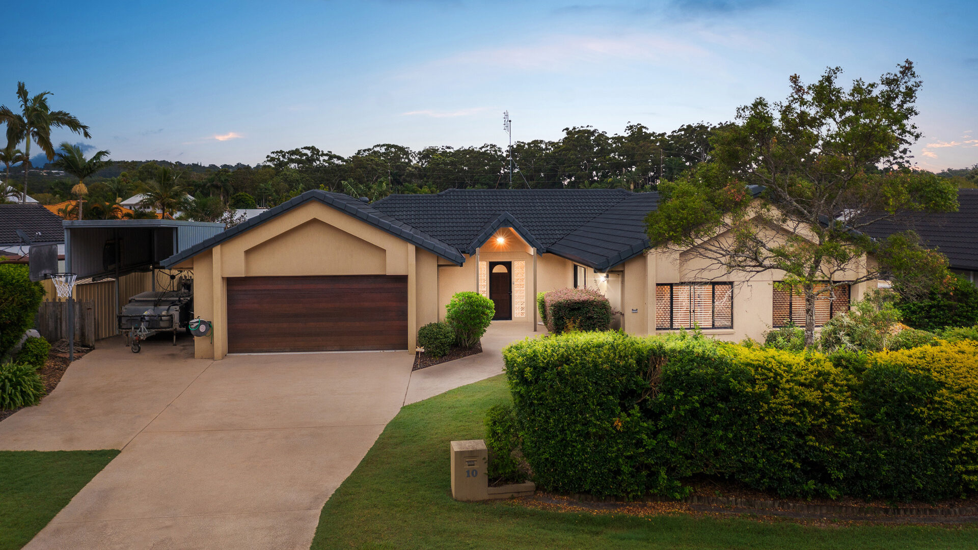 Sold - 10 Munbilla Close - New Property in Mountain Creek - Real Estate by Vicki Stewart