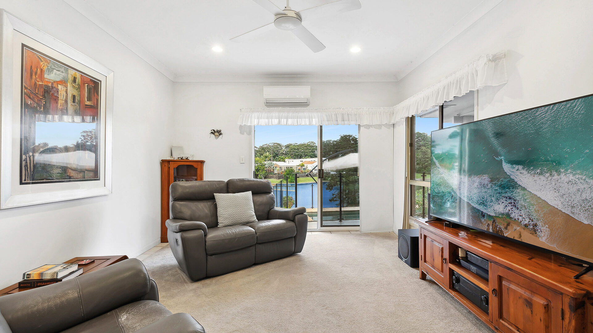 Sold - 10 Munbilla Close - New Property in Mountain Creek - Real Estate by Vicki Stewart