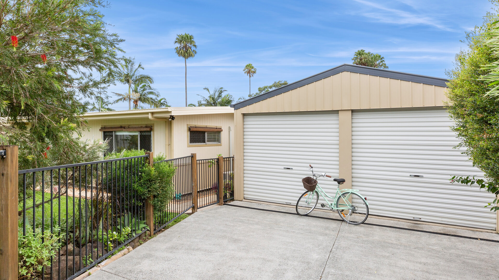 Sold - 42 Palm Drive - New Property in Mooloolaba - Real Estate by Vicki Stewart