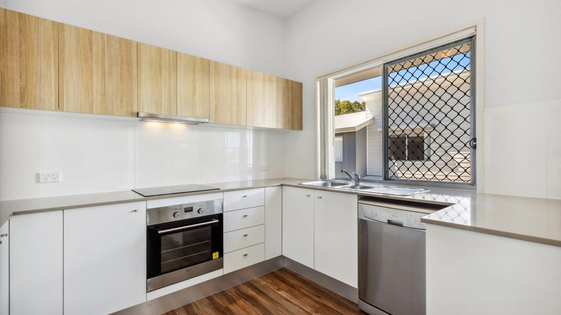 Sold - 2/40 Anzac Avenue - New Property in Maroochydore - Real Estate by Vicki Stewart