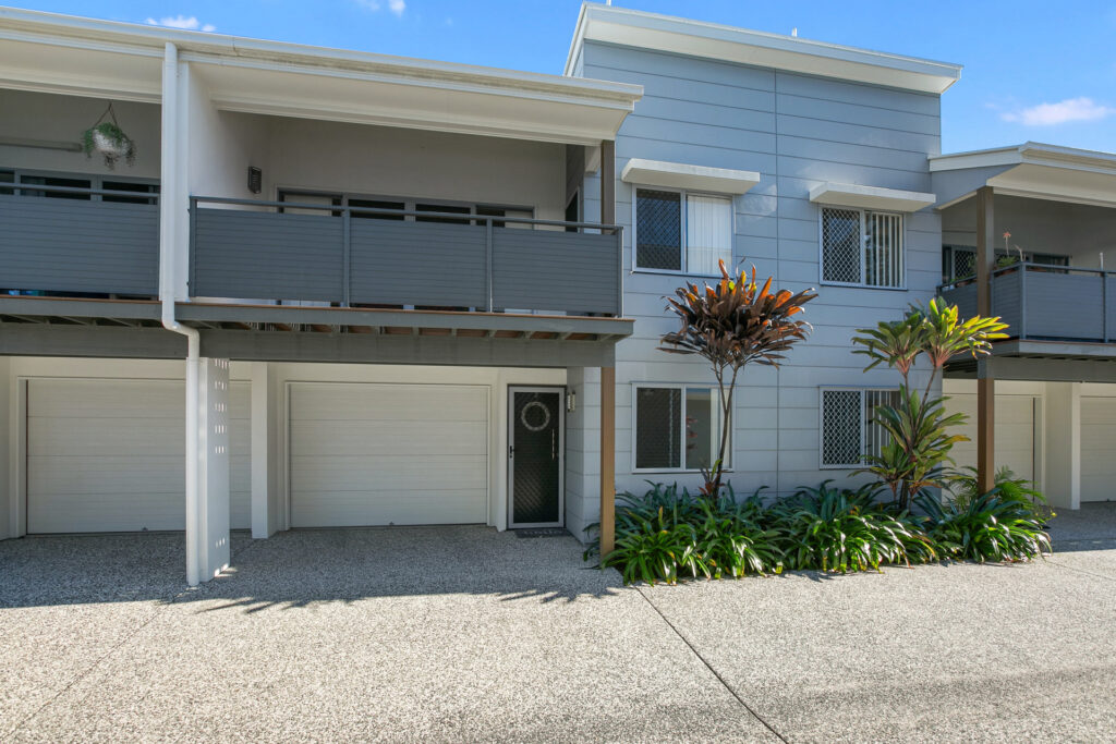 Sold - 2/40 Anzac Avenue - New Property in Maroochydore - Real Estate by Vicki Stewart