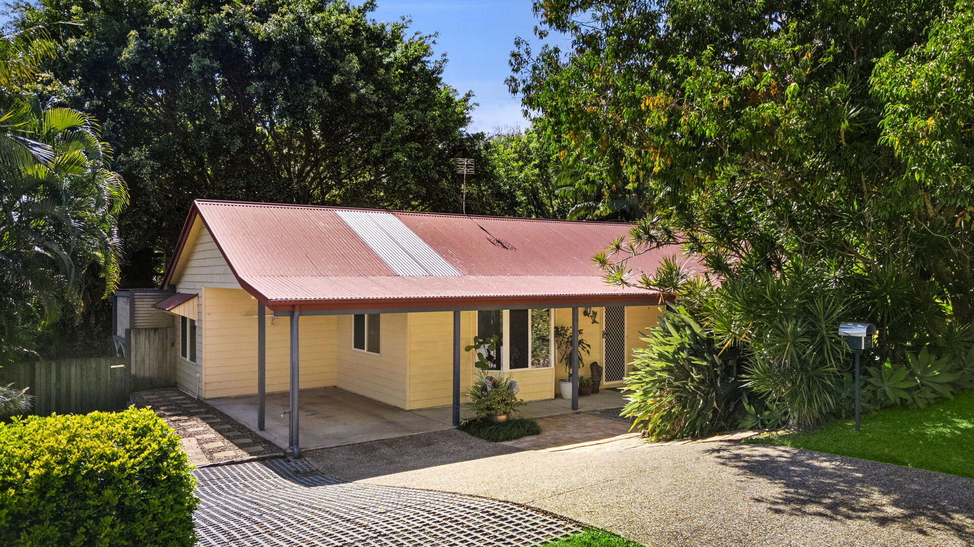 Sold - 185 South Coolum Road - New Property in Coolum Beach - Real Estate by Daniel Powers