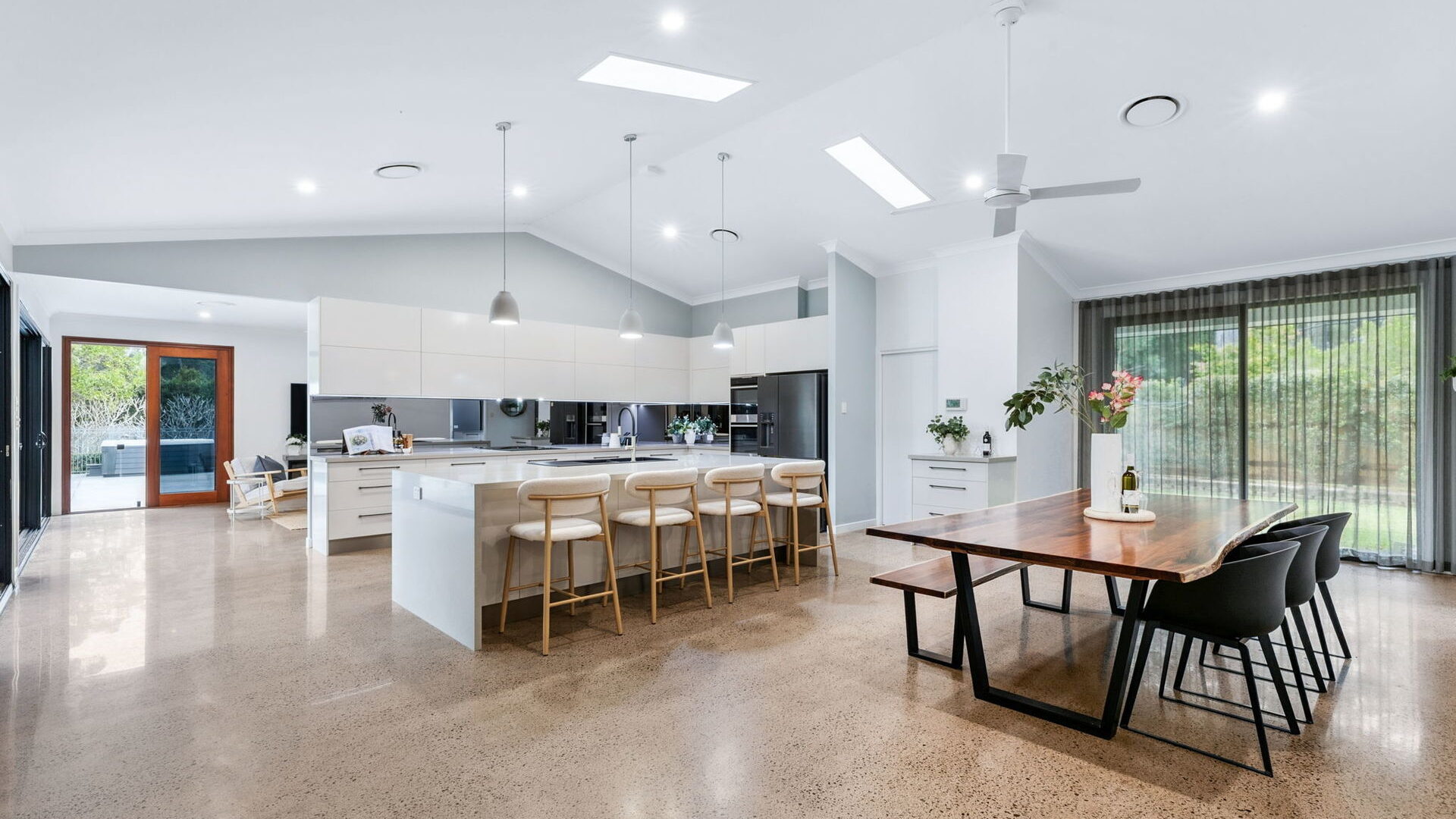 Sold - 26 Walgarri Drive - New Property in Tanawha - Real Estate by Carlie Penn