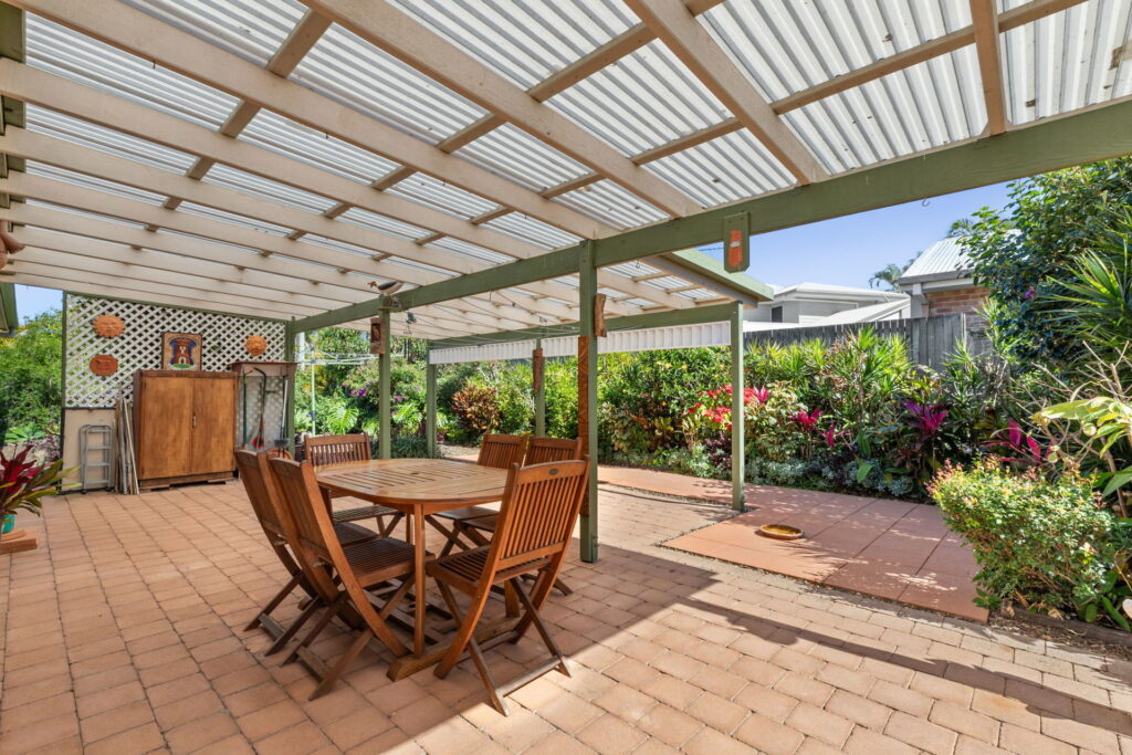 Sold - 6 Sunpointe Street - New Property in Maroochydore - Real Estate by Vicki Stewart