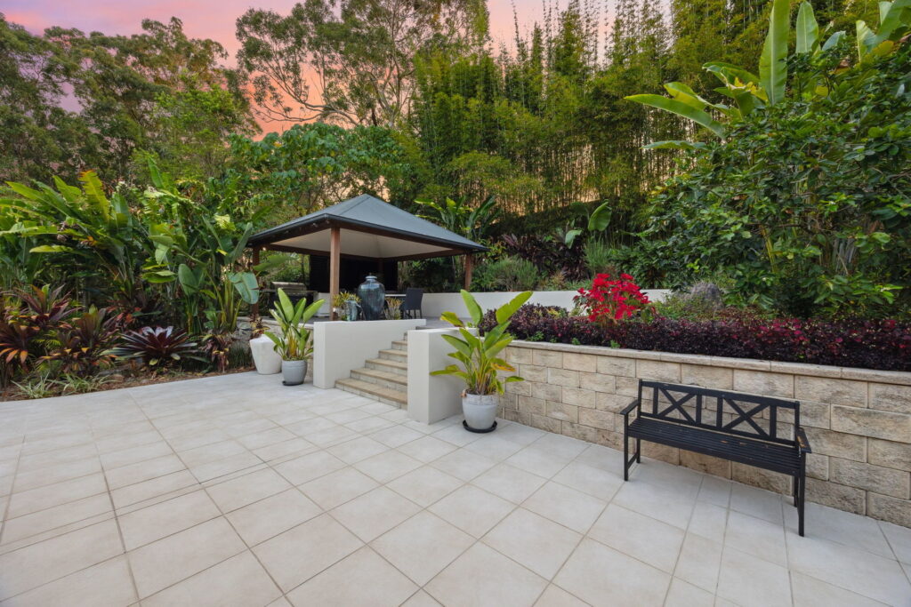 Sold - 6 Sarah Court - New Property in Tanawha - Real Estate by Damien Michael