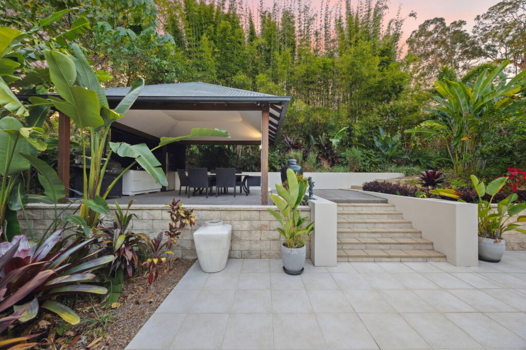 Sold - 6 Sarah Court - New Property in Tanawha - Real Estate by Damien Michael