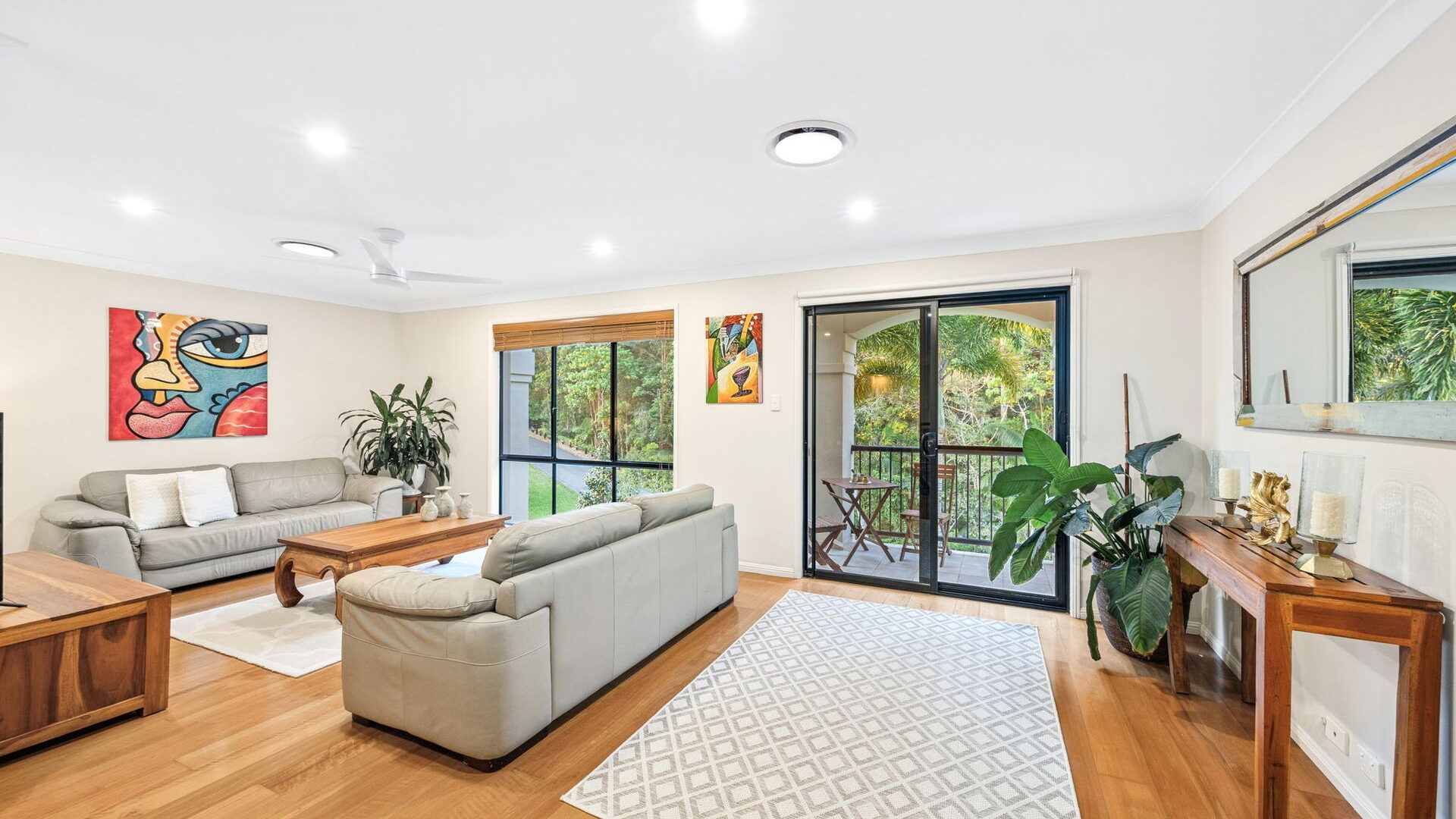 Sold - 6 Sarah Court - New Property in Tanawha - Real Estate by Damien Michael