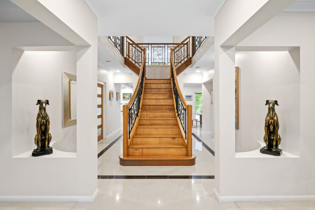Sold - 6 Sarah Court - New Property in Tanawha - Real Estate by Damien Michael
