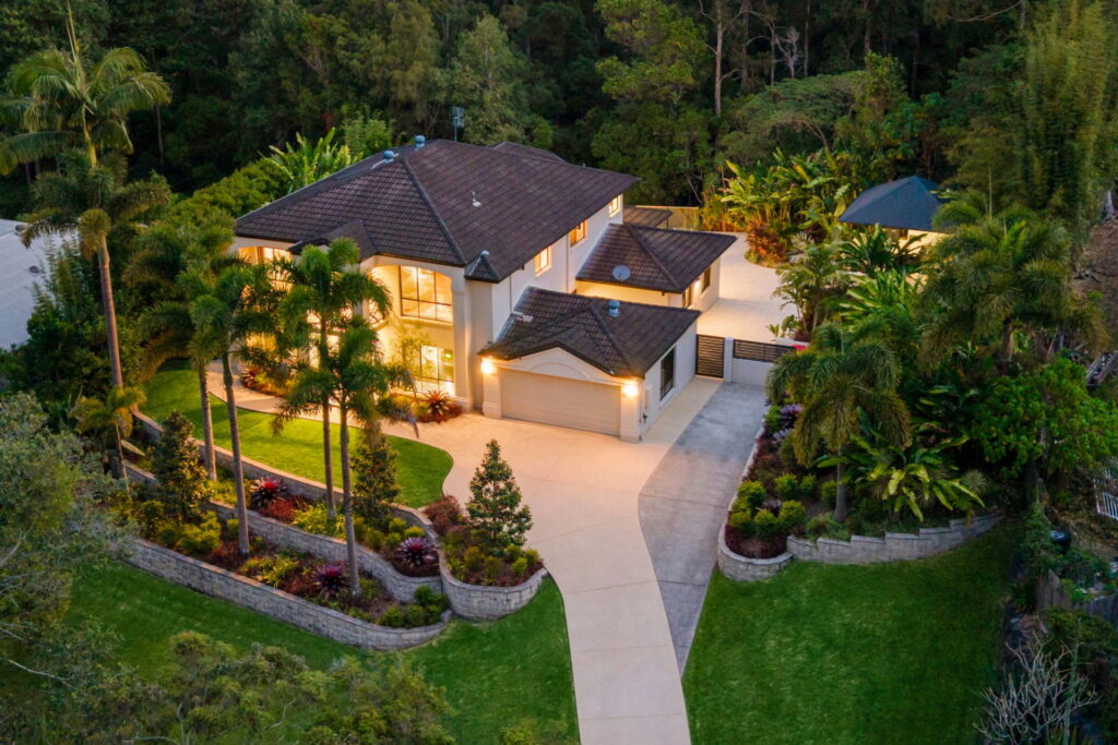Sold - 6 Sarah Court - New Property in Tanawha - Real Estate by Damien Michael