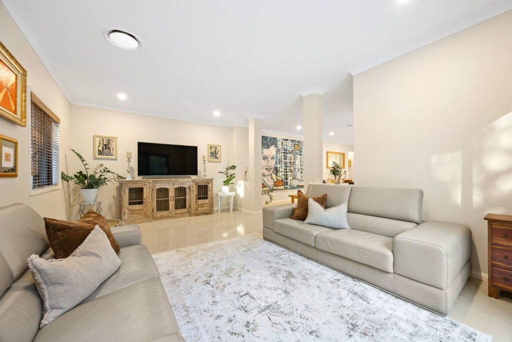 Sold - 6 Sarah Court - New Property in Tanawha - Real Estate by Damien Michael
