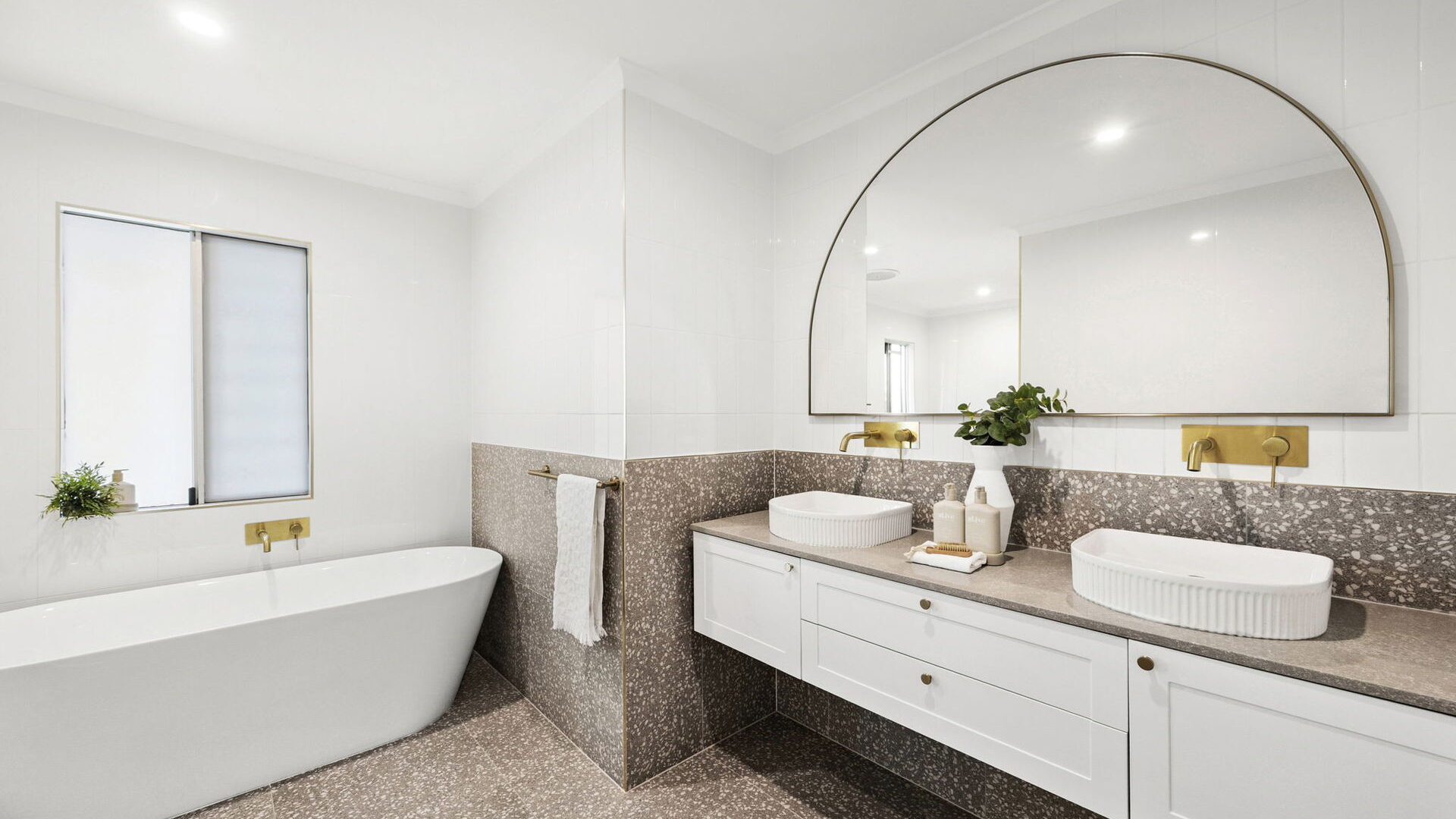 Sold - 8 Orlando Crescent - New Property in Kuluin - Real Estate by Damien Michael
