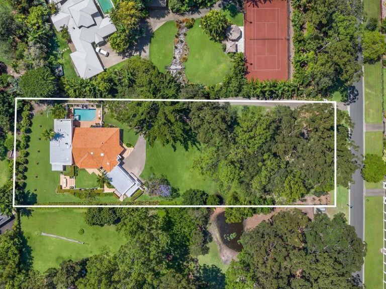 Sold - 26 Mannikin Road - New Property in Tanawha - Real Estate by Chris Pace