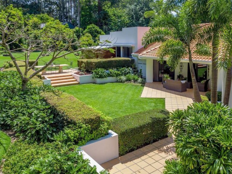 Sold - 26 Mannikin Road - New Property in Tanawha - Real Estate by Chris Pace