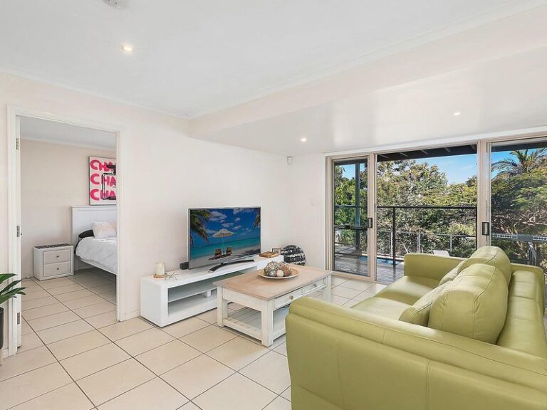 Sold - 33 Tantula Road East - New Property in Alexandra Headland - Real Estate by Chris Pace