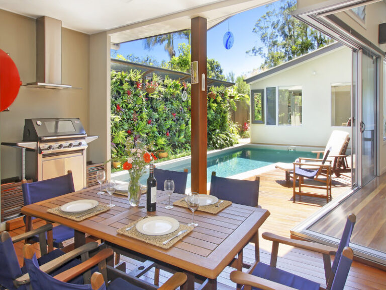 Sold - 17 Sharon Crescent - New Property in MOUNTAIN CREEK - Real Estate by Peter Hill