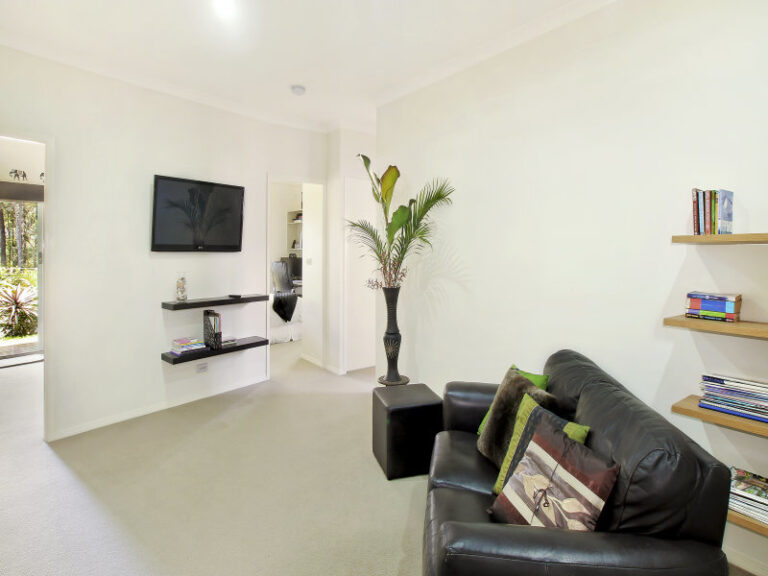 Sold - 17 Sharon Crescent - New Property in MOUNTAIN CREEK - Real Estate by Peter Hill