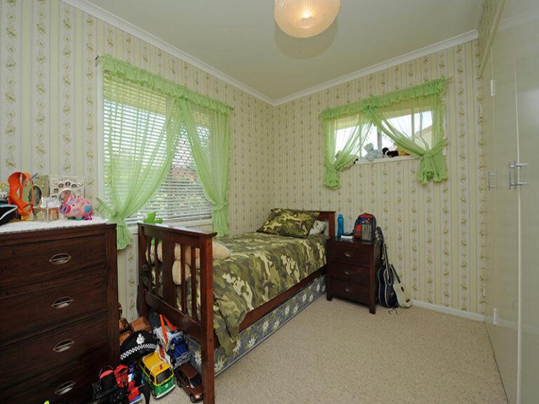 Sold - 15 Murray Crescent - New Property in NAMBOUR - Real Estate by Peter Hill