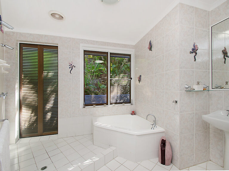 Sold - 36 Somerset Drive - New Property in BUDERIM - Real Estate by Peter Hill