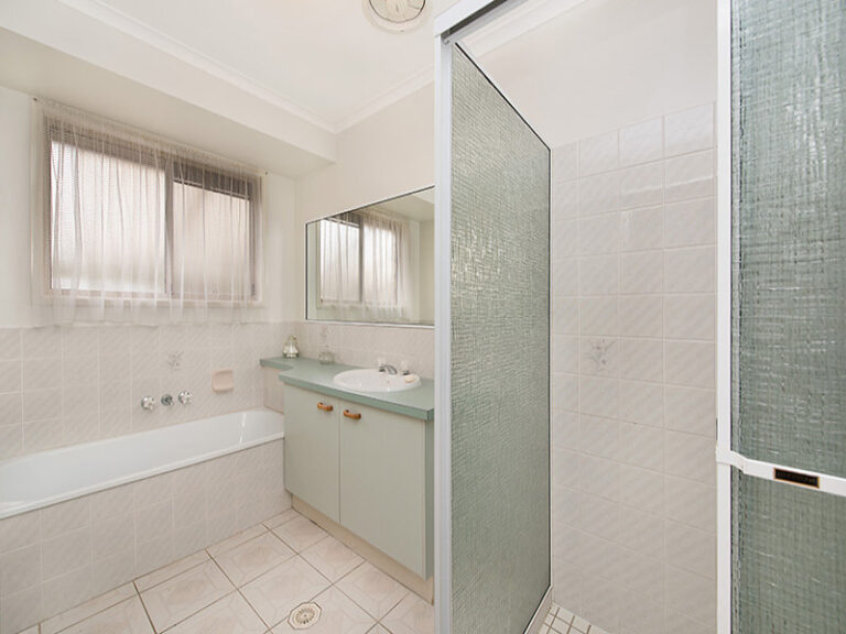 Sold - 14 Kylee Crescent - New Property in MAROOCHYDORE - Real Estate by Peter Hill