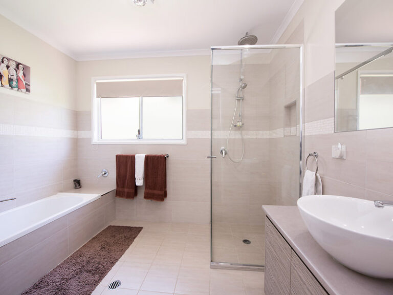 Sold - 25 Wren Crescent - New Property in BUDERIM - Real Estate by Peter Hill