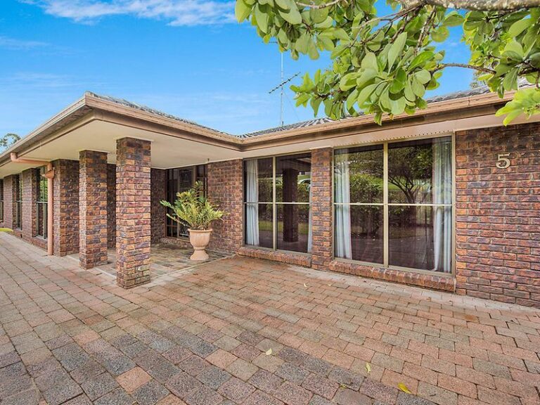 Sold - 5 Ocean View Road - New Property in MOUNT MELLUM - Real Estate by Peter Hill