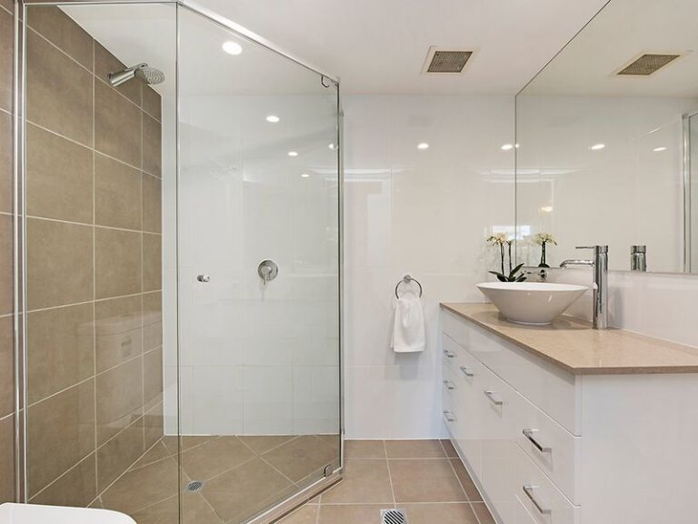 Sold - 3/2 Douglas Street - New Property in MOOLOOLABA - Real Estate by Peter Hill